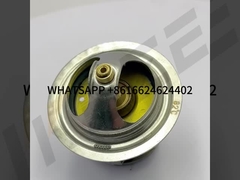 6D95 600-421-6360 KBZE PARTI DEL MOTORE TERMOSTATO 82°C PER PC200-6 PC210-6 PC220-6 PC250-6