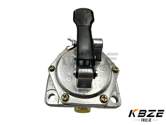 6261-71-8240 6261718240 4 buchi pompa di preparazione del carburante per KOMATSU PC400-7 PC400-8